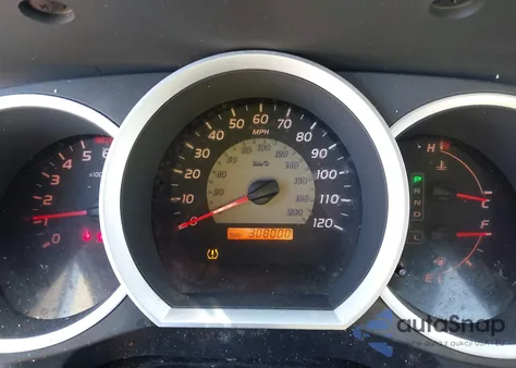 2006 Toyota Tacoma Prerunner V6 z USA, uszkodzony, nr VIN 3TMKU72N46M009773